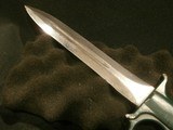 WWII WW2 EVERITT KNUCKLE KNIFE
WW2 EVERITT FIGHTING KNIFE
WWII EVERITT KNUCKLE KNIFE
GREEN - 2 of 6