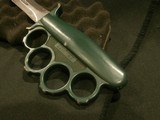 WWII WW2 EVERITT KNUCKLE KNIFE
WW2 EVERITT FIGHTING KNIFE
WWII EVERITT KNUCKLE KNIFE
GREEN - 4 of 6