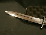 WWII WW2 EVERITT KNUCKLE KNIFE WW2 EVERITT FIGHTING KNIFE WWII EVERITT KNUCKLE KNIFE
BLACK WITH ORIGINAL SCABBARD - 6 of 15