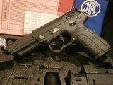 FN IOM 5.7 PISTOL. EXTREMELY RARE!! ORIGINAL FN 5.7x28mm IOM PISTOL FNH USA Five-Seven IOM 5.7x28mm PISTOL NEW!! UNFIRED!! UNCARRIED!! - 5 of 12
