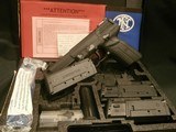 FN IOM 5.7 PISTOL. EXTREMELY RARE!! ORIGINAL FN 5.7x28mm IOM PISTOL FNH USA Five-Seven IOM 5.7x28mm PISTOL NEW!! UNFIRED!! UNCARRIED!! - 2 of 12