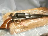 UBERTI 1858 NAVY BLACKPOWDER PERCUSSION REVOLVER
.36 CALIBER
NEW IN BOX! - 2 of 8