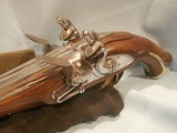 FLINTLOCK DOUBLE BARREL PISTOL
DOUBLE BARREL PISTOL FLINTLOCK PISTOL
MINT!! - 6 of 8