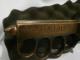 US MODEL 1918 MARK I TRENCH KNIFE AU LION 1918 MARK I KNUCKLE KNIFE
US 1918 MARK I TRENCH KNIFE AU LION
U.S. 1918 MKI TRENCH KNIFE AU LION - 5 of 11