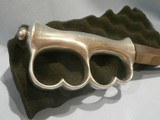WWII BELGIAN ROBBINS OF DUDLEY FIGHTING KNIFE DAGGER WWII BELGIAN ROBBINS OF DUDLEY DOUBLE FINGER-LOOP KNUCKLE GUARD FIGHTING KNIFE DAGGER - 2 of 9
