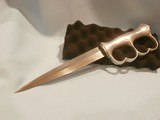 WWII BELGIAN ROBBINS OF DUDLEY FIGHTING KNIFE DAGGER WWII BELGIAN ROBBINS OF DUDLEY DOUBLE FINGER-LOOP KNUCKLE GUARD FIGHTING KNIFE DAGGER - 4 of 9
