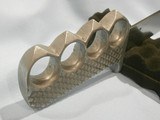 US MILITARY KNUCKLE GUARD FIGHTING KNIFE WWII FIGHTING KNIFE WWII KNUCKLE GUARD FIGHTING KNIFE - 12 of 12