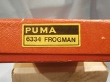 PUMA FROGMAN DIVE KNIFE 6334 WITH SCABBARD
RED GRIP
BLACK SCABBARD
99%+ MINT IN PUMA BOX!!
PUMA DIVE KNIFE
PUMA FROGMAN
MILITARY DIVE KNIFE - 13 of 14