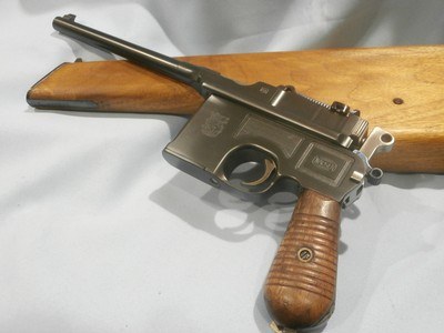MAUSER C96 BROOMHANDLE MODEL 1930 FINNISH MARKED 9mm180mm BBLEXCELLENT CONDITION W/STOCK!!C96 BROOMHANDLE MAUSER 9MM180MM BBL