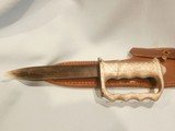 WWII NEW ZEALAND KNUCKLE KNIFEWWII KNUCKLE KNIFE NEW ZEALAND KNUCKLE KNIFEWWII US PACIFIC THEATER FIGHTING KNIFEWWII US KNUCKLE FIGHTING KNIFE - 2 of 12
