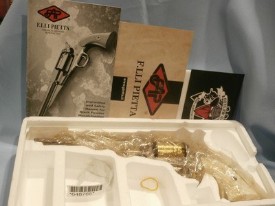 TAYLOR'S & CO.PIETTA 1851 NAVY.44 CAL PERCUSSION REVOLVER7 1/2
