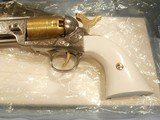 TAYLOR'S & CO.PIETTA 1851 NAVY.44 CAL PERCUSSION REVOLVER7 1/2