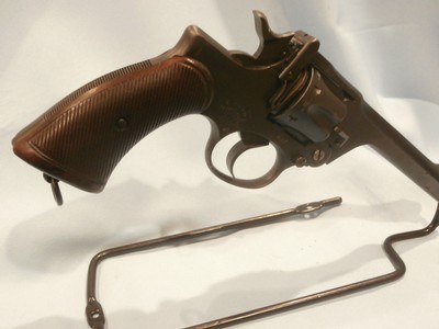 ENFIELD No.2 MKI ORIGINAL 1937 ENFIELD No.2 MK I .38 S&W ORIGINAL ENFIELD REVOLVER No.2 MK I .38 S&W No.2 MK I ENFIELD 1937 .38 S&W ORIGINAL No.2 MK I - Image 11 of 14