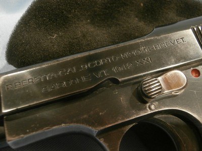 BERETTA MODEL 1934 .380 DATED 1942 WWII BERETTA M1934 .380 1942WWII BERETTA SEMI-AUTOMATIC PISTOLSTWO MAGAZINES!EXCELLENT CONDITION!! - Image 7 of 9