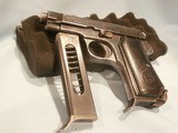 BERETTA MODEL 1934 .380 DATED 1942 WWII BERETTA M1934 .380 1942WWII BERETTA SEMI-AUTOMATIC PISTOLSTWO MAGAZINES!EXCELLENT CONDITION!! - Image 5 of 9