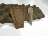 WWII OSS SAS SOE AGENT'S THUMB LAPEL DAGGER WITH SHEATHWWII DAGGERWWII SECRET AGENT DAGGERWWII OSS DAGGERSOEDAGGERSAS DAGGER - Image 3 of 8