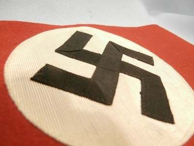 WWII WW2 NAZI PARTY ARMBAND WWII NAZI PARTY ARMBAND NAZI ARMBAND WWII GERMAN ARMBAND WWII GERMAN NSDAP NAZI ARMBAND WWII 100% ORIGINAL!! - Image 2 of 8