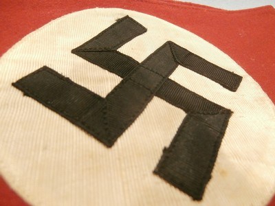 WWII WW2 NAZI PARTY ARMBAND WWII NAZI PARTY ARMBAND NAZI ARMBAND WWII GERMAN ARMBAND WWII GERMAN NSDAP NAZI ARMBAND WWII 100% ORIGINAL!! #63 - Image 4 of 10