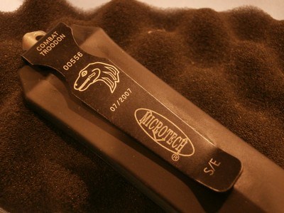 MICROTECH AUTOMATIC COMBAT TRODEN OTF AUTOMATIC FIGHTING KNIFE ..............CLONE!!! - Image 4 of 9