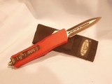 MICROTECH AUTOMATIC COMBAT TRODEN OTF AUTOMATIC FIGHTING KNIFE...RED GRIP................CLONE!!! - Image 6 of 9