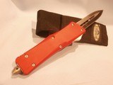 MICROTECH AUTOMATIC COMBAT TRODEN OTF AUTOMATIC FIGHTING KNIFE...RED GRIP................CLONE!!! - Image 4 of 9