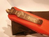 MICROTECH AUTOMATIC COMBAT TRODEN OTF AUTOMATIC FIGHTING KNIFE...RED GRIP................CLONE!!! - Image 8 of 9