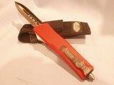 MICROTECH AUTOMATIC COMBAT TRODEN OTF AUTOMATIC FIGHTING KNIFE...RED GRIP................CLONE!!! - Image 7 of 9