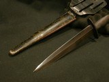 OSS STILETTO w/ORIGINAL SCABBARDWWII OSS MILITARY STILETTOWWII US STILETTOOSS FIGHTING KNIFEWWII OSS STILETTOWWII OSS FIGHTING KNIFE - Image 10 of 14