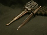 OSS STILETTO w/ORIGINAL SCABBARDWWII OSS MILITARY STILETTOWWII US STILETTOOSS FIGHTING KNIFEWWII OSS STILETTOWWII OSS FIGHTING KNIFE - Image 9 of 14