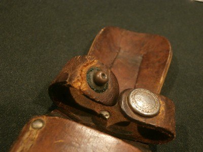 WWII WESTERN L77 STILETTORARE BAKELITE CROSS GUARD AND POMMEL!ORIGINAL SCABBARD!WWII L77 STILETTO!WESTERN L77 w/BAKELITE GUARD AND POMMEL!! - Image 11 of 15