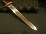 WWII WESTERN L77 STILETTORARE BAKELITE CROSS GUARD AND POMMEL!ORIGINAL SCABBARD!WWII L77 STILETTO!WESTERN L77 w/BAKELITE GUARD AND POMMEL!! - Image 4 of 15