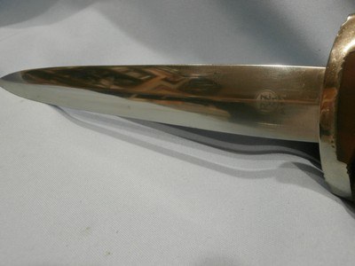 WWII GERMAN SA DAGGER GERMAN WWII NAZI DAGGER WWII SA NAZI DAGGER GERMAN SA NAZI DAGGER WWII GERMAN NAZI SA DAGGER RZM M7/2 (EMIL VOOSWAFFENFABRIK) - Image 11 of 14