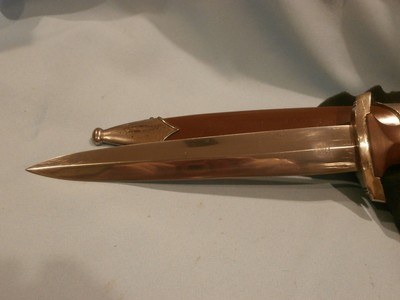 WWII GERMAN SA DAGGER GERMAN WWII NAZI DAGGER WWII SA NAZI DAGGER GERMAN SA NAZI DAGGER WWII GERMAN NAZI SA DAGGER RZM M7/2 (EMIL VOOSWAFFENFABRIK) - Image 6 of 14