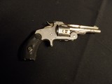 Old Smith and Wesson, Fold open.
Fair Condtion - 2 of 10