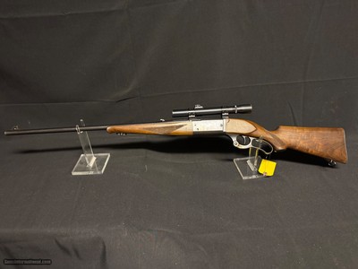 Savage model 99,
.300 Savage caliber with un named scope.