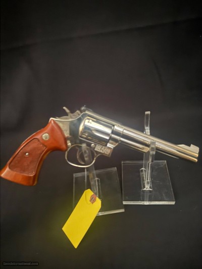 Smith and Wesson, 19-4, .357 mag, Nickel Very good condition. - Image 2 of 4