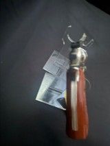 Smith and Wesson, 19-4, .357 mag, stainless.
Very good condition. - 3 of 4