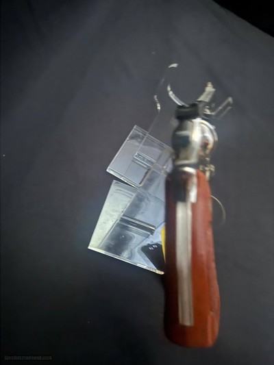 Smith and Wesson, 19-4, .357 mag, Nickel Very good condition. - Image 3 of 4