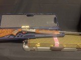Beretta 390, Gold Sporting.
30 inch barrel.
Very nice condition with factory case.
No accessories. - 2 of 7