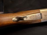 Beretta 686 Silver Pigeon One, Sporting 30 inch, Briley ultra lighttube set with choke tubes (skeet includede) ,
tools and case - 7 of 12