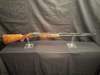 Browning, Grade 1 superposed, 32" barrel, Lightning, Broadway custom wood, isis recoil system
