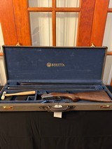 Beretta 686 Silver Pigeon 1.
20 gauge barrel and 28 gauge barrel, 410 inserts for 20 gauge barrel,
Like new.
Beretta canvas case - 2 of 18