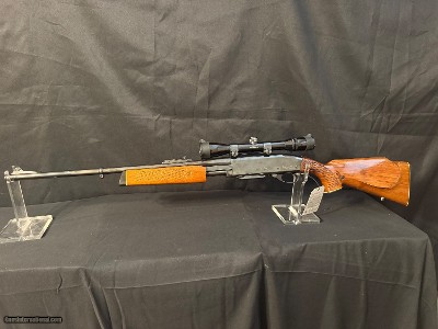 Gorgeous Remington 760, new style wood, 30-06, 22 inch, bushnell scope
Almost as good as new.