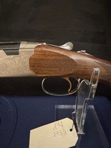 Beretta 686 Silver Pigeon 1, The conditon is as it left the factory,
28 inch, factory case and accesories. - 12 of 17