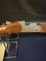 Beretta 686 Silver Pigeon 1, The conditon is as it left the factory,
28 inch, factory case and accesories. - 1 of 17