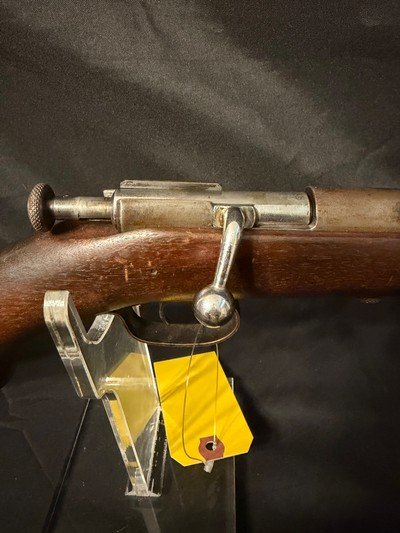 Winchester Mdl 60A.
Good bore.
The remainder of the gun is in Fair Condition