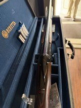 Beretta, 686 Onyx Pro, 20 gauge, 28" barrel, Excellent condition with 2 minor chips on forend, Beautiful wood and nearly 100% metal work - 6 of 15