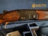 Beretta, 686 Onyx Pro, 20 gauge, 28" barrel, Excellent condition with 2 minor chips on forend, Beautiful wood and nearly 100% metal work - 3 of 15