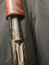 Cutstom engraved Winchester Model 12, Nice wood , sculpted butt plate - 10 of 15
