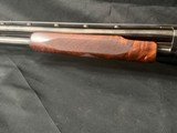 Cutstom engraved Winchester Model 12, Nice wood , sculpted butt plate - 3 of 15
